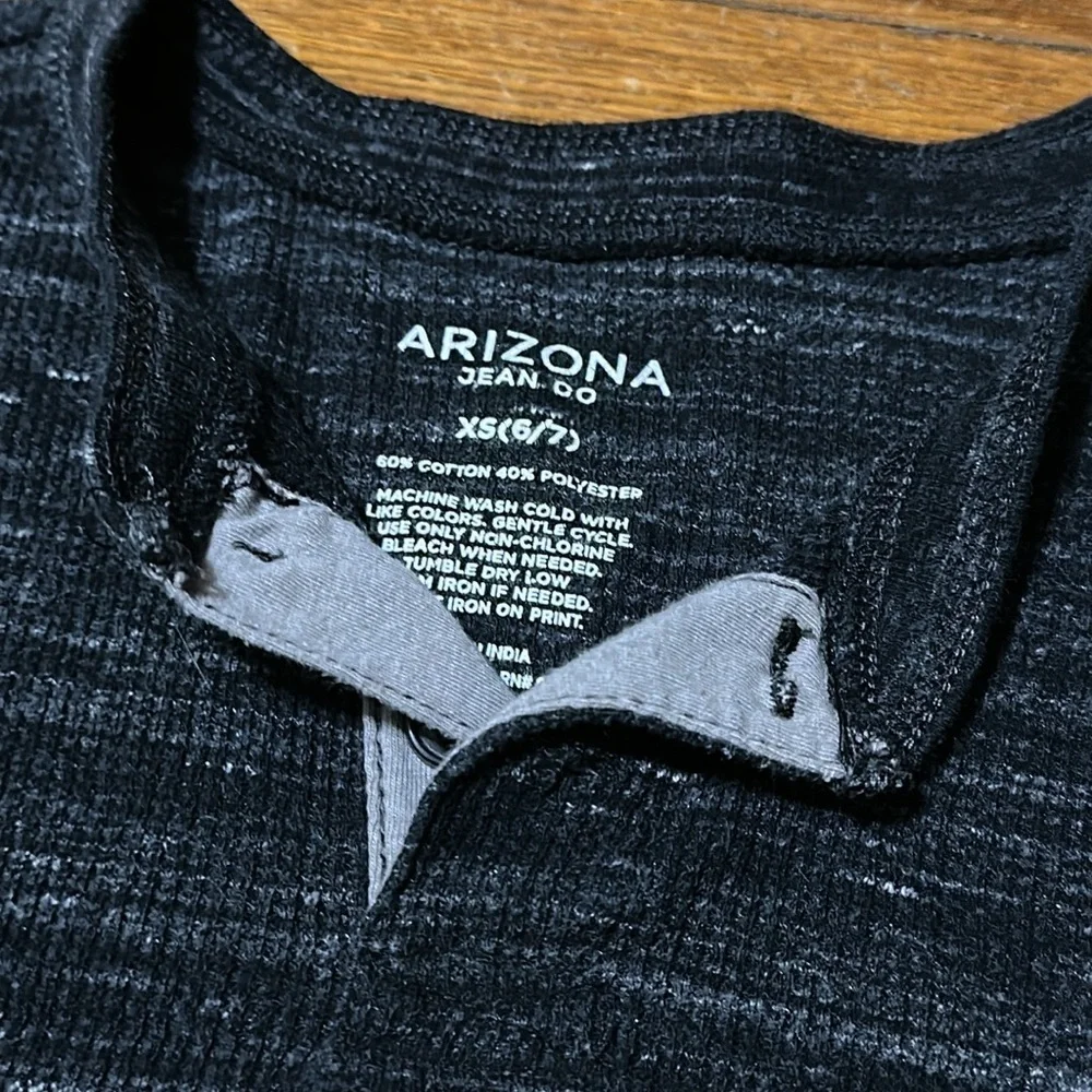 Arizona Jean Company Kids Black Long Sleeve Thermal Henley Top, XS (6/7)